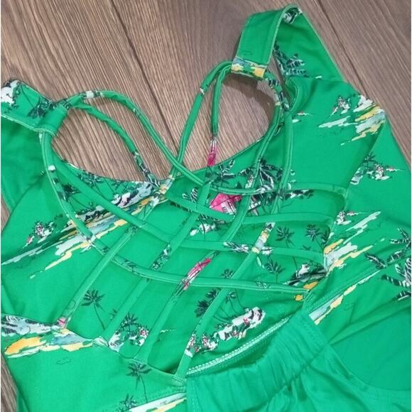 ❄️2/$5❄️[B1] NWOT Crown & Ivy Tropical Green Graphic Tankini, Size Large - Picture 5 of 5